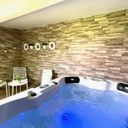 Family Home, Sauna & * Serris